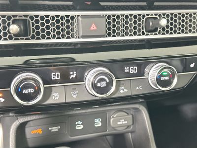 2026 Honda Civic Sedan Hybrid - Photo 12