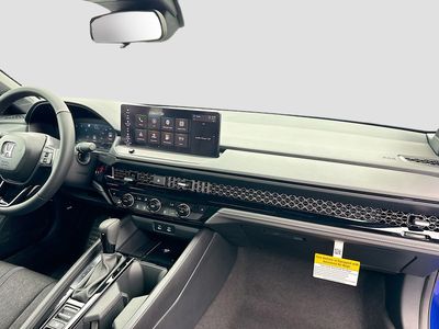 2026 Honda Accord Hybrid - Photo 24