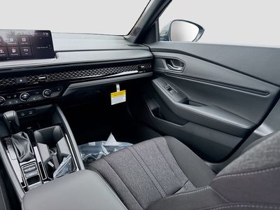 2026 Honda Accord Hybrid - Photo 18
