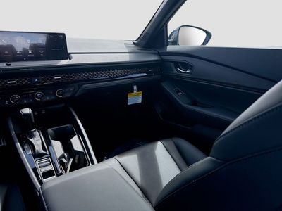 2026 Honda Accord Hybrid - Photo 18