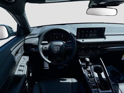 2026 Honda Accord Hybrid - Photo 17