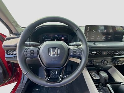 2026 Honda Accord Hybrid - Photo 10