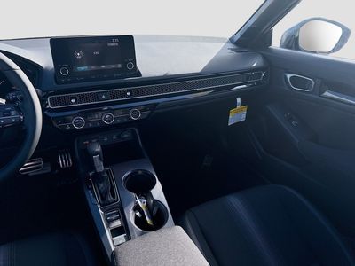 2026 Honda Civic Sedan Hybrid - Photo 17