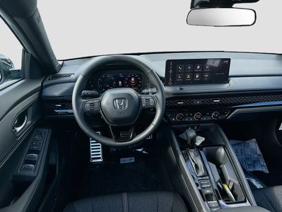 2026 Honda Accord Hybrid - Photo 17