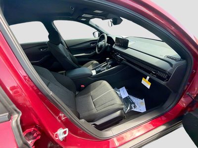 2026 Honda Accord Hybrid - Photo 23