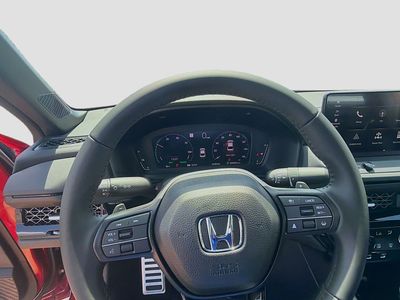 2026 Honda Accord Hybrid - Photo 11