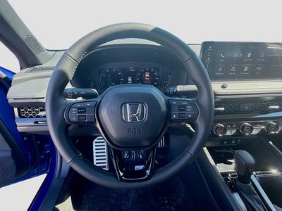 2026 Honda Accord Hybrid - Photo 10