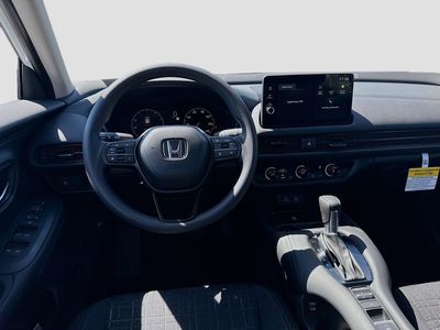 2026 Honda HR-V - Photo 17