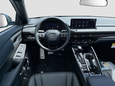 2026 Honda Accord Hybrid - Photo 17