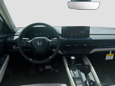 2026 Honda Accord Hybrid - Photo 17