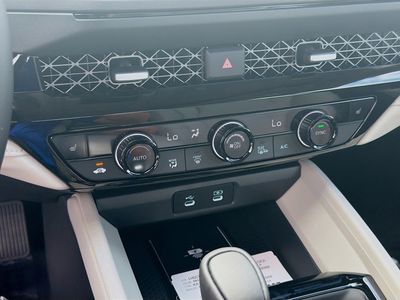 2026 Honda Accord Hybrid - Photo 14