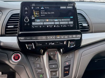 2026 Honda Odyssey - Photo 12