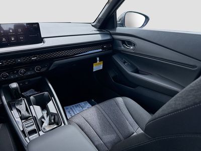 2026 Honda Accord Hybrid - Photo 18