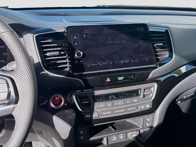 2026 Honda Pilot - Photo 12