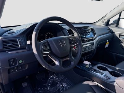 2026 Honda Ridgeline — photo 9 view