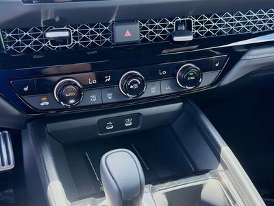 2026 Honda Accord Hybrid - Photo 14