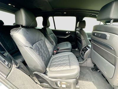 2024 BMW X7 - Photo 29