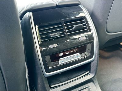 2024 BMW X7 - Photo 26