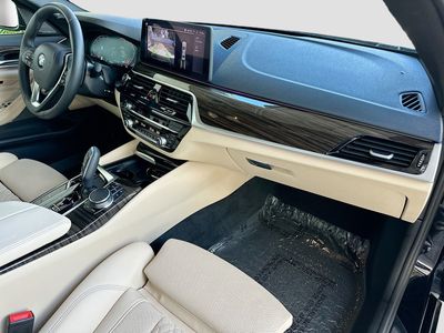 2023 BMW 5 Series - Photo 31