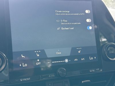 2025 Lexus NX - Photo 15