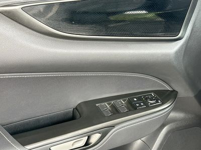 2025 Lexus NX - Photo 17