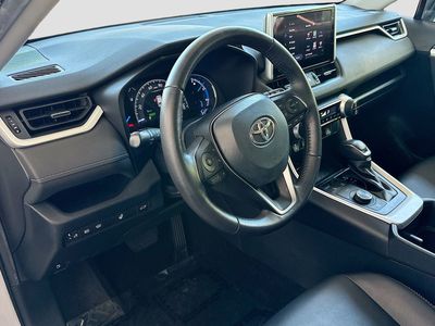 2023 Toyota RAV4 Hybrid - Photo 9