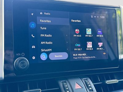 2023 Toyota RAV4 Hybrid - Photo 14
