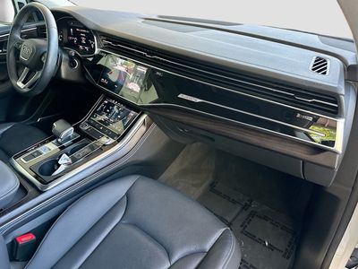 2023 Audi Q8 - Photo 31