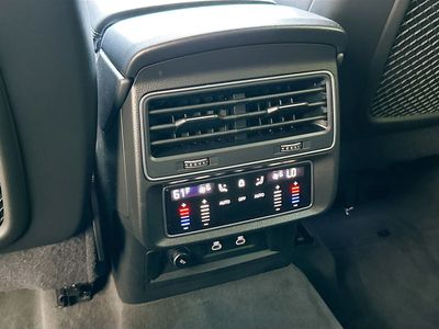 2023 Audi Q8 - Photo 27