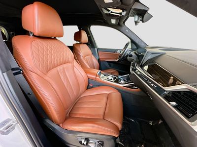 2024 BMW X7 - Photo 31