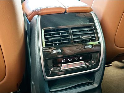 2024 BMW X7 - Photo 27