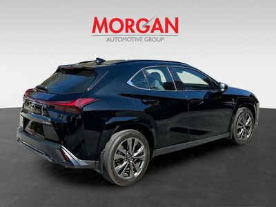 2025 Lexus UX - Photo 7
