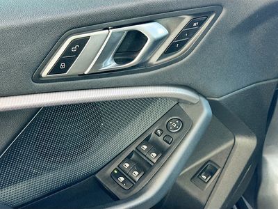 2021 BMW 2 Series - Photo 18