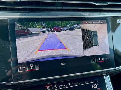 2021 Audi Q7 - Photo 11
