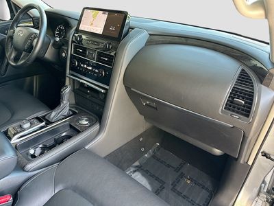 2022 INFINITI QX80 - Photo 31