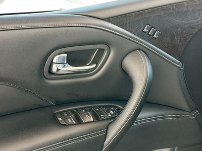 2022 INFINITI QX80 - Photo 18