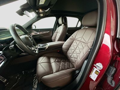 2025 BMW 7 Series - Photo 22
