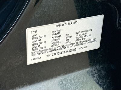 2022 Tesla Model Y - Photo 32
