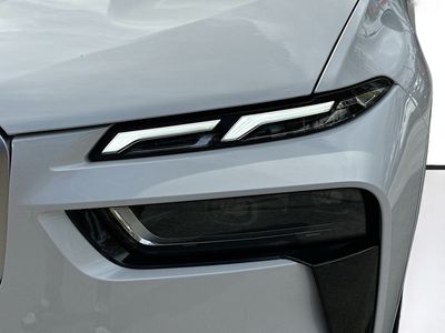 2025 BMW X7 - Photo 33