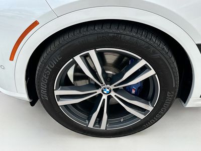 2025 BMW X7 - Photo 36