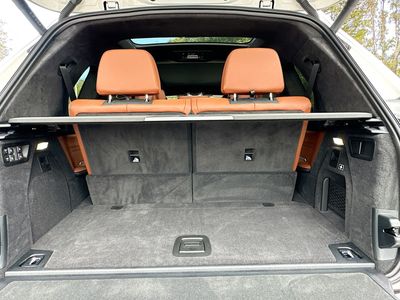 2025 BMW X7 - Photo 28