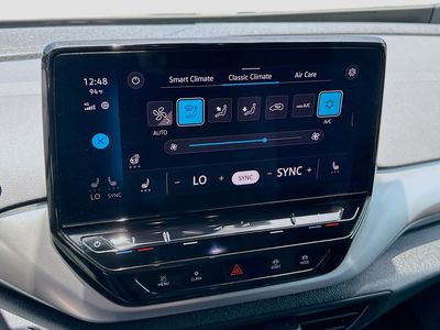 2022 Volkswagen ID.4 - Photo 12