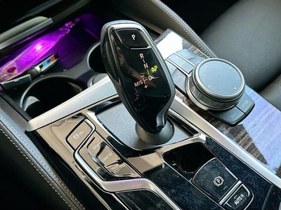 2023 BMW 5 Series - Photo 17