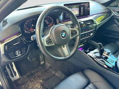 2023 BMW 5 Series - Photo 9