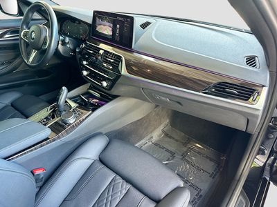 2023 BMW 5 Series - Photo 31