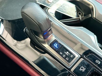 2024 Lexus NX - Photo 16