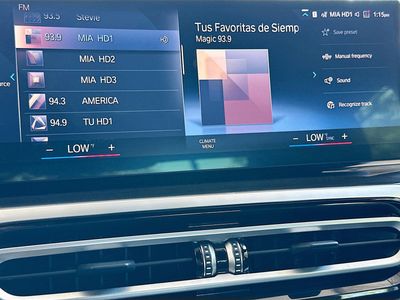 2023 BMW 3 Series - Photo 15