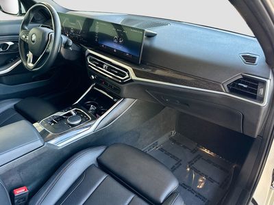 2023 BMW 3 Series - Photo 29