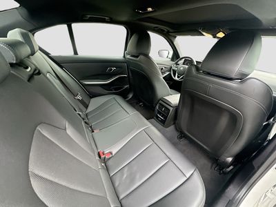 2024 BMW 3 Series - Photo 29