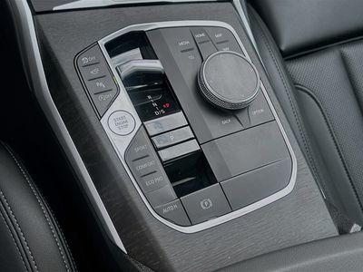 2024 BMW 3 Series - Photo 14